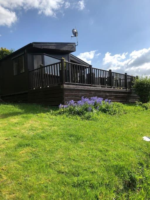 5f Stanley Lodge, Caer Beris, - No Tradesman Chalet