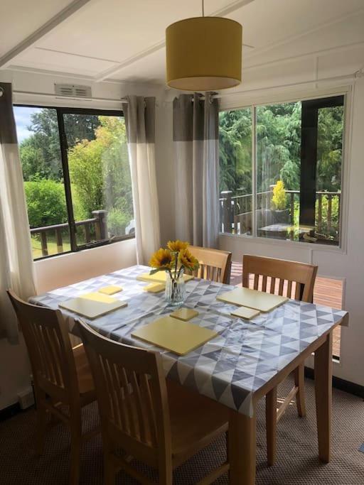 Chalet 5f Stanley Lodge, Caer Beris, - No Tradesman